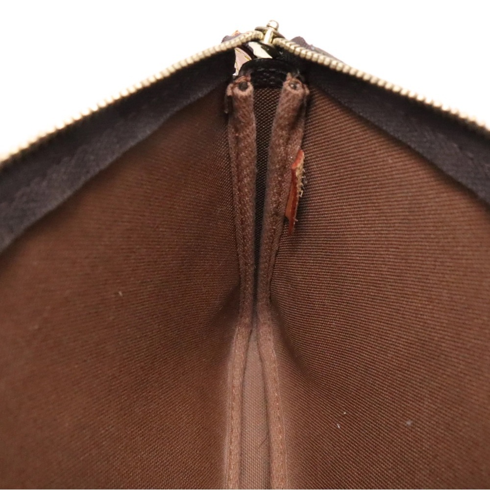 Louis Vuitton Pochette Accessoire Monogram Canvas - Picture 11 of 14